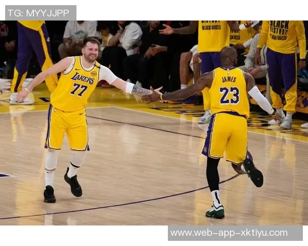 东契奇Luka5新鞋曝光与前代有何不同引发热议